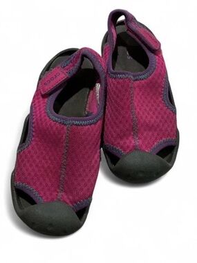 CROCS Kids pink and purple girl Closed-Toe Water Shoes Sz 12 youth